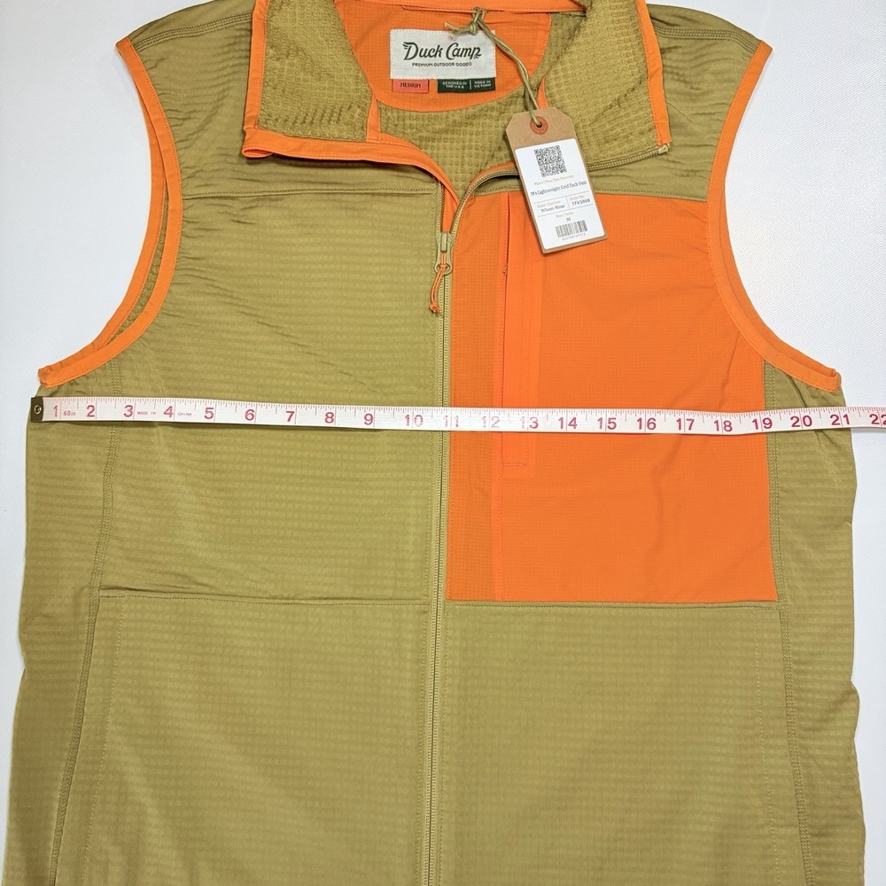 Duck‎ Camp Lightweight Grid Tech Vest Mens Medium Wheat Blaze Hunting NWT - Picture 4 of 10